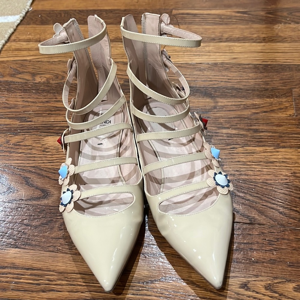 Gently used Fendi Cage Flats